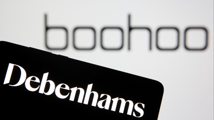 Debenhams est de retour, mais c’est toujours un Boohoo à la première mode maison au Royaume-Uni