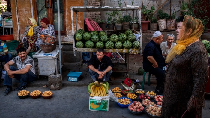 Les États-Unis imposent les restrictions aux responsables thaïlandais pour expulser Ughur vers la Chine