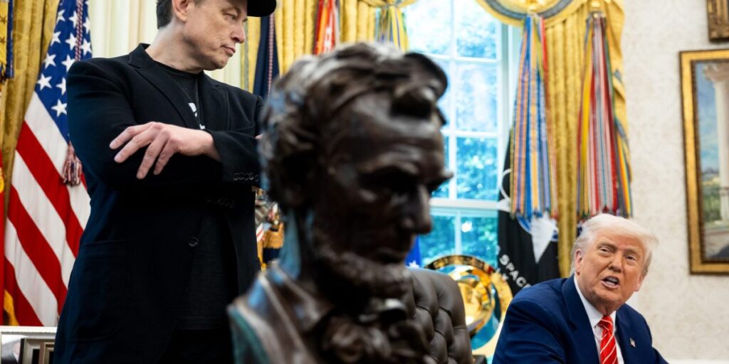 « Passez une bonne journée, DJT! » – La querelle en colère parmi Trump Mask Tank Tesla après que Trump Xi a convoqué un marché calme