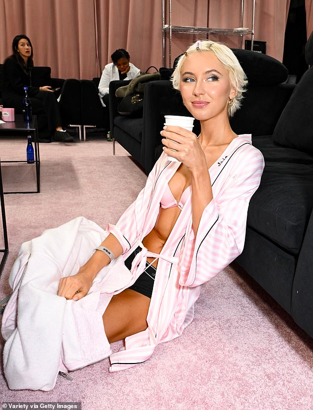 Les exigences de la diva d’Iris Law révélées avant le défilé de mode Victoria’s Secret alors que le mannequin Nepo fait ses débuts avec la marque de lingerie