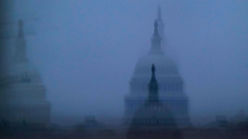 Mises à jour en direct : les dernières nouvelles de l’administration Trump alors que la fermeture du gouvernement entre dans une semaine supplémentaire