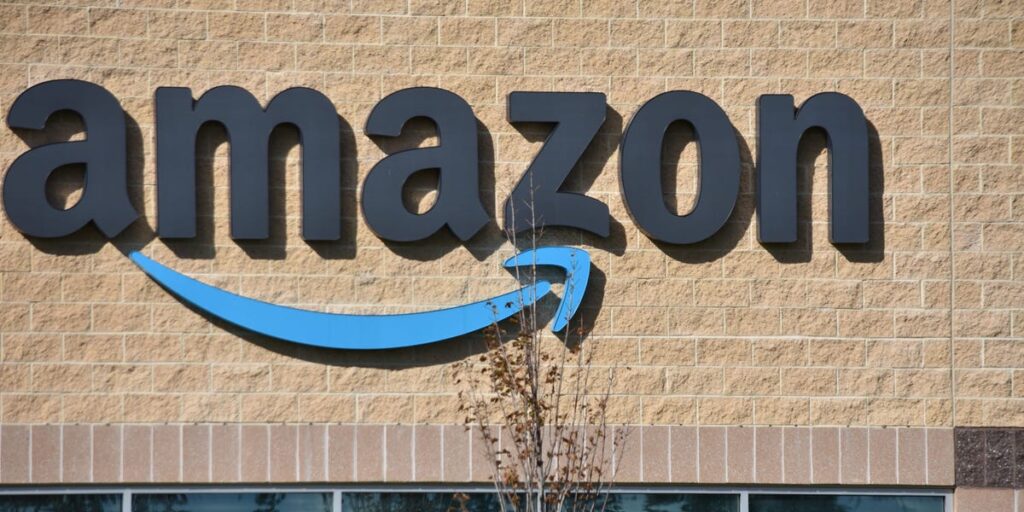 Regardez en direct : BI parle des licenciements chez Amazon et de la manière dont ils affecteront votre carrière