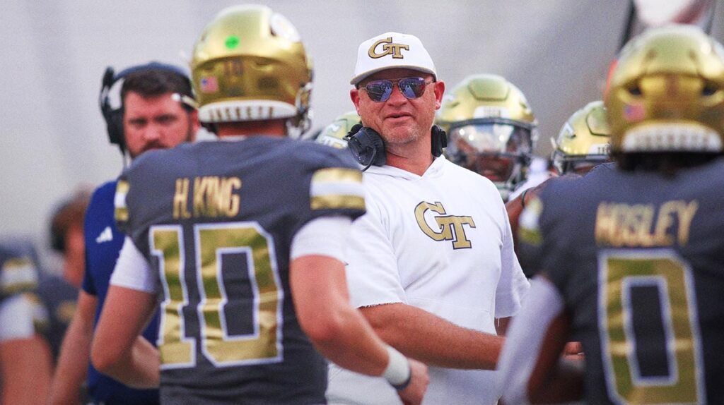 Haynes King de Georgia Tech devient 100% réel avec Brent Key avant le match de Syracuse