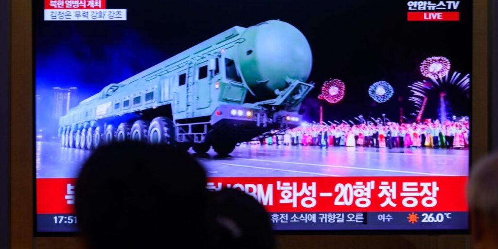 La Corée du Nord dévoile un nouveau missile balistique intercontinental, qui sera probablement testé d’ici quelques semaines