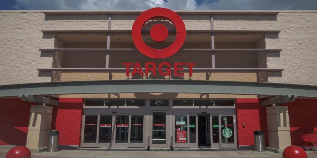 Target se concentre sur le soutien aux fondateurs noirs après la réaction du DEI