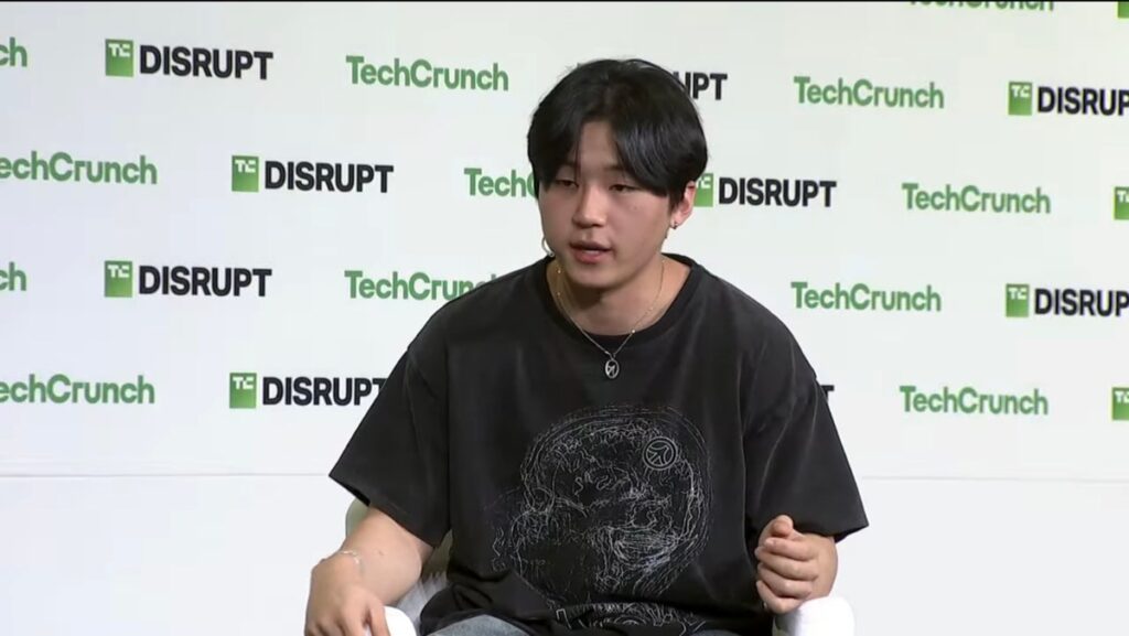 Roy Lee de Cluely sur la stratégie ragebait pour le marketing des startups