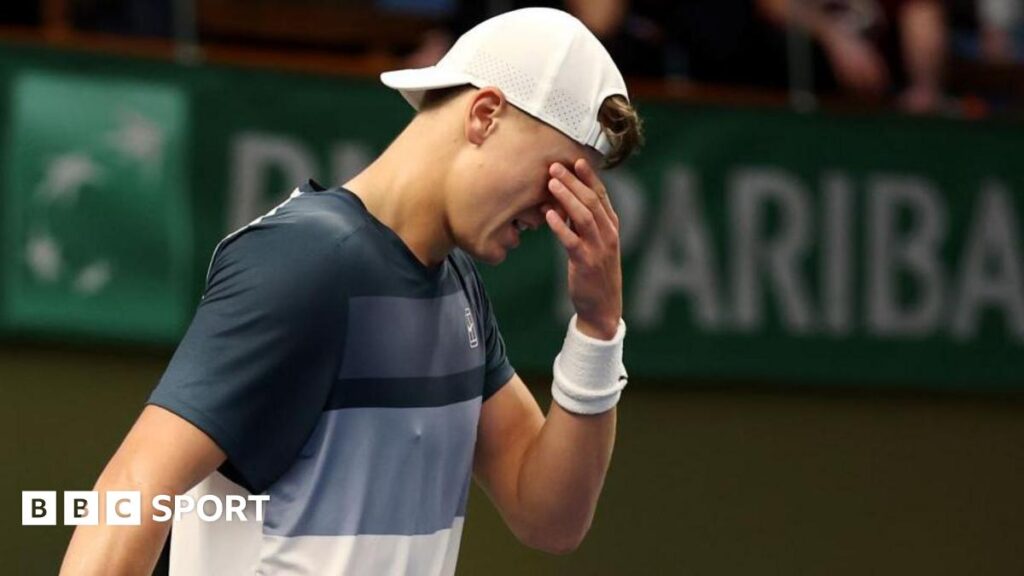 Holger Ruhn devient le dernier joueur de tennis à mettre fin prématurément à sa saison en raison d’une blessure.