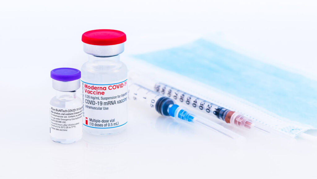 Le vaccin contre le COVID-19 sera déployé dans plus de 600 cliniques généralistes et 10 polycliniques à partir du 27 octobre
