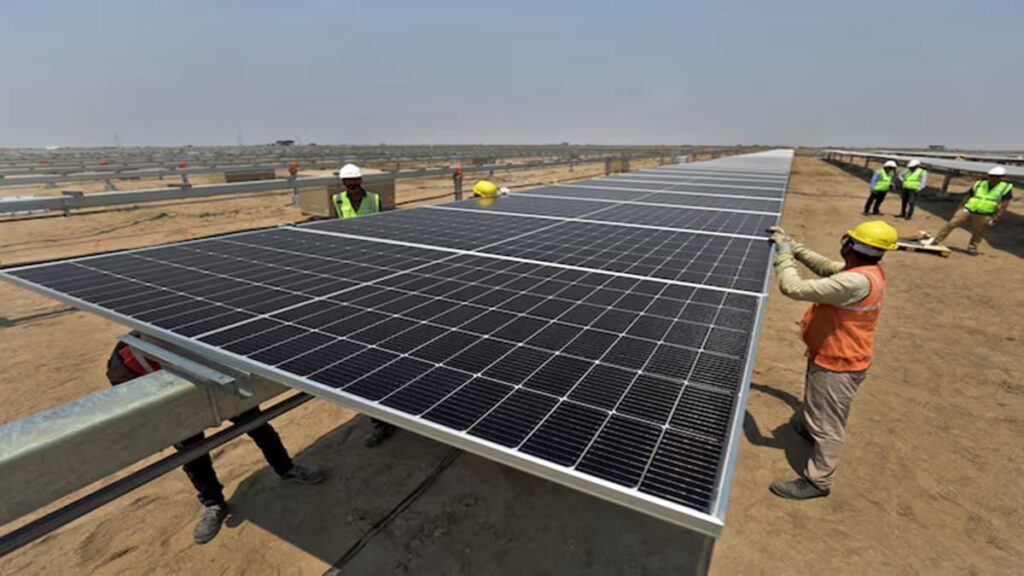 Havells, Nikhil Kamith et d’autres investissent Rs 1 422 cr dans Goldi Solar – Market News
