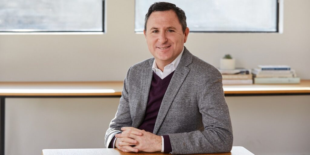 « La confiance est au plus bas, tant pour les demandeurs d’emploi que pour les recruteurs » : le PDG de la plateforme de recrutement affirme que l’acquisition de talents est dans la « boucle condamnée de l’IA »