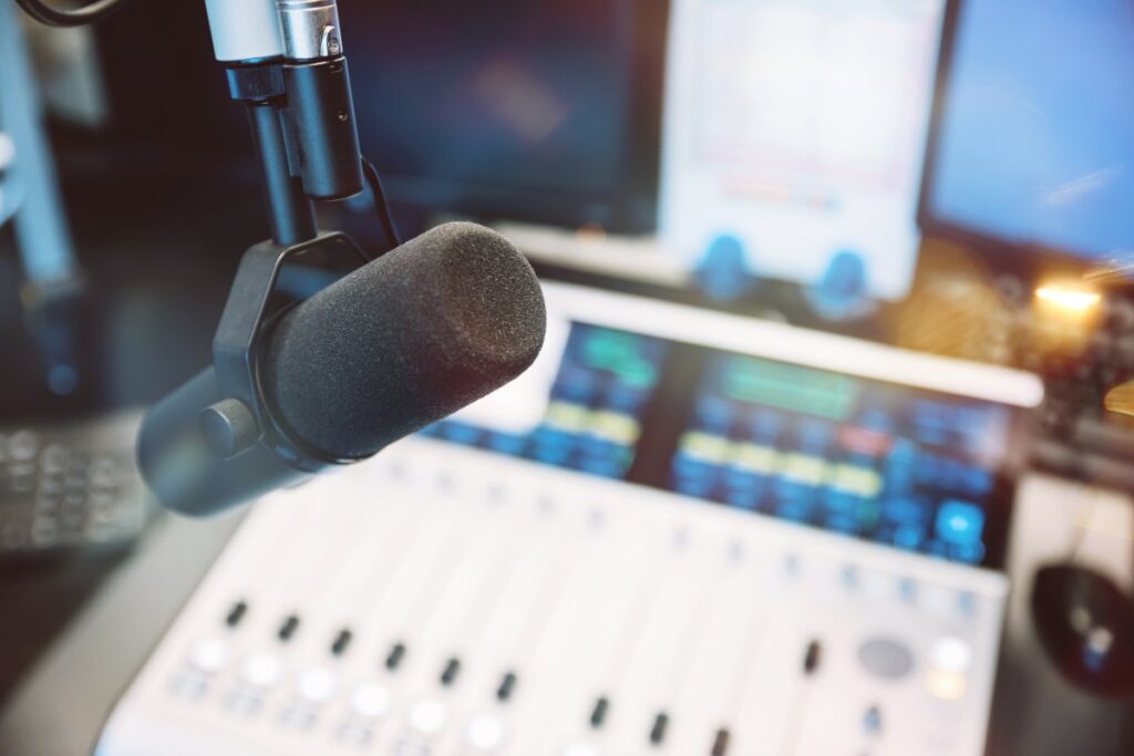 Warner Music règle un procès en matière de droits d’auteur avec Udio et signe un accord pour la plateforme musicale AI
