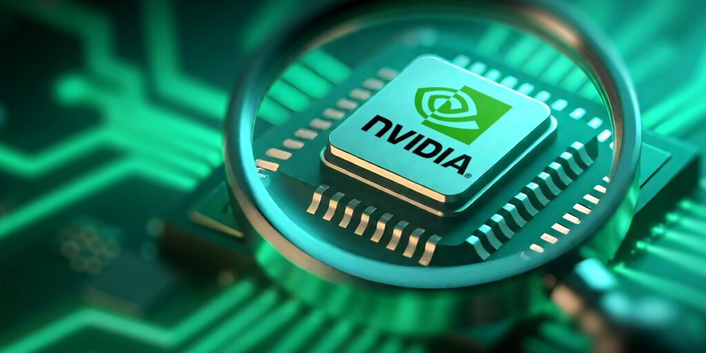Quatre personnes inculpées dans le cadre d’un marché noir qui a introduit clandestinement des centaines de GPU Nvidia en Chine et gagné des millions de dollars