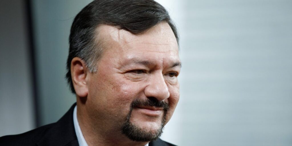 Le ministre malaisien des Finances explique comment il a évité les tarifs douaniers de Trump : « Nous n’avons pas paniqué »