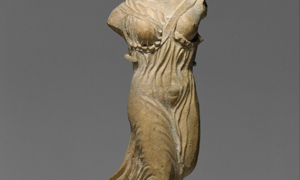 La nouvelle galerie Condé M. Nast du Metropolitan Museum of Art met la mode au premier plan – The Art Newspaper