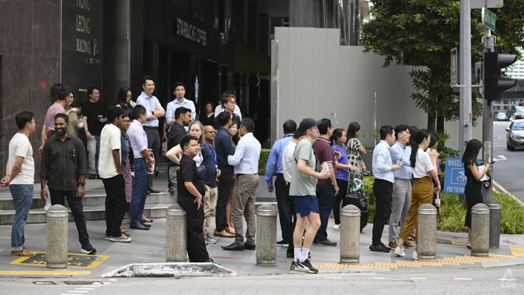 Singapour relève sa prévision de croissance du PIB pour 2025 à environ 4 % après un troisième trimestre meilleur que prévu