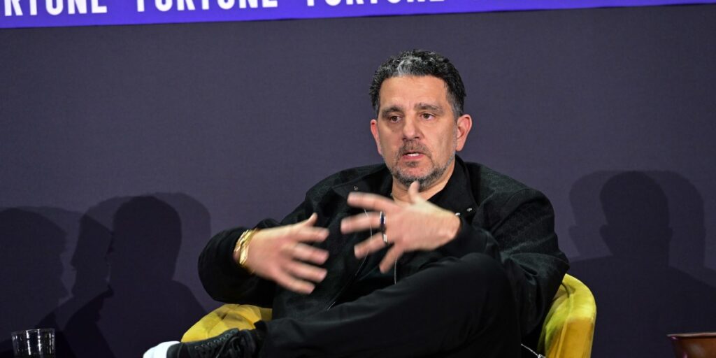 Le chef d’Alexa d’Amazon prédit la fin du défilement catastrophique : « Il vous suffit de changer d’état d’esprit »