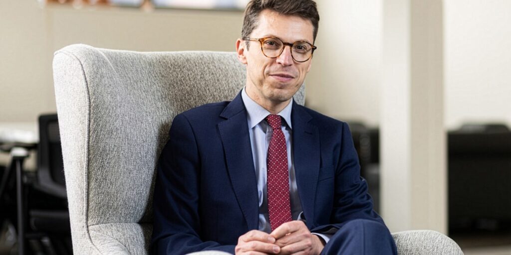 Nuno F.G. Loureiro, physicien et scientifique de la fusion âgé de 47 ans et professeur au MIT, a été tué par balle dans sa maison de Brookline, dans le Massachusetts.