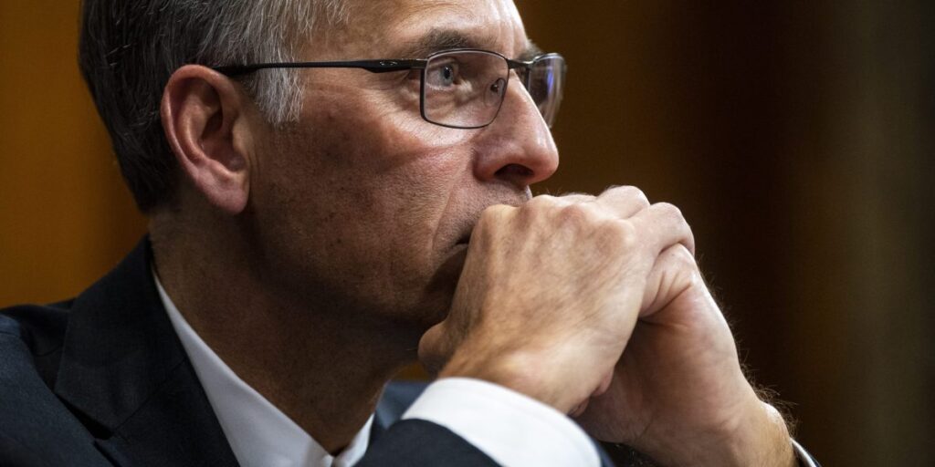 Les emprunts des sociétés d’IA représentent une « menace potentielle croissante pour le système financier » : Zandi