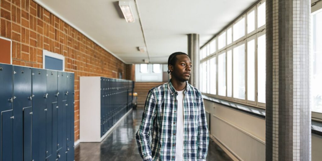 Amérique, rencontrez la génération Z aliénée : une étude de Harvard révèle l’anxiété, la méfiance et l’insécurité économique