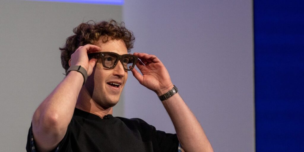 Zuckerberg de Meta prévoit de réduire considérablement les efforts du Metaverse