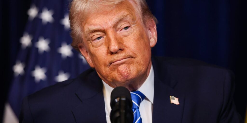 25 000 $ par mois : le coût des tarifs douaniers Trump pour les petites entreprises importatrices révélé