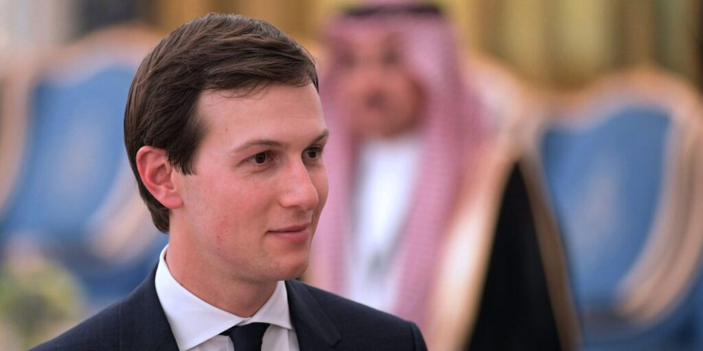 Jared Kushner rejoint soudainement Paramount et Netflix dans la bataille avec des milliards de dollars en Arabie Saoudite et un nouveau méga-accord