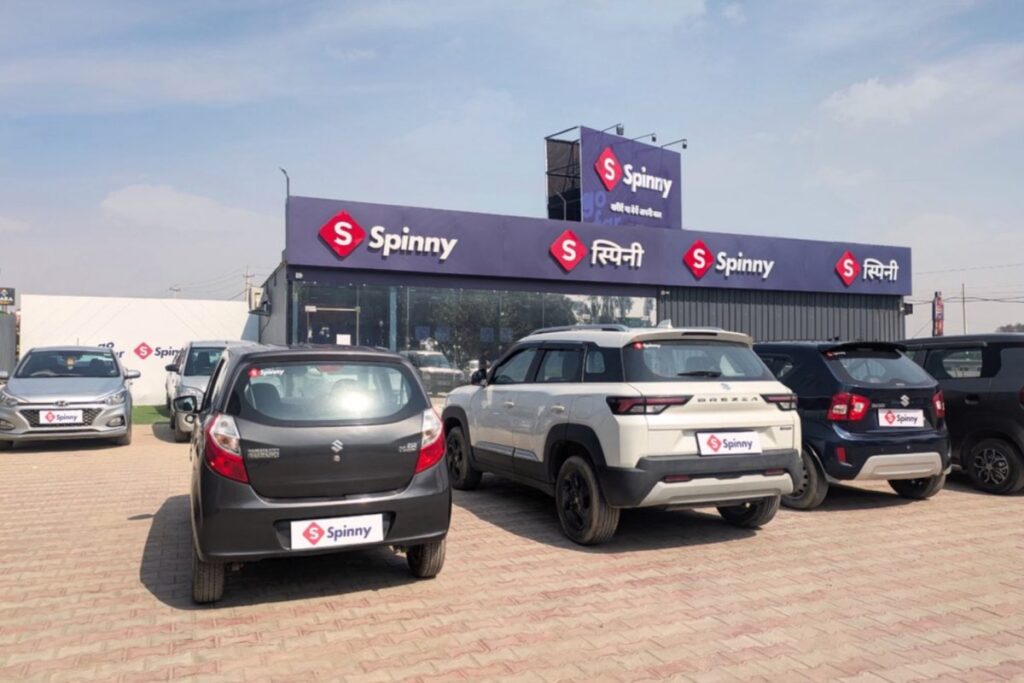 L’indien Spinny mobilise 160 millions de dollars pour acquérir GoMechanic, selon des sources