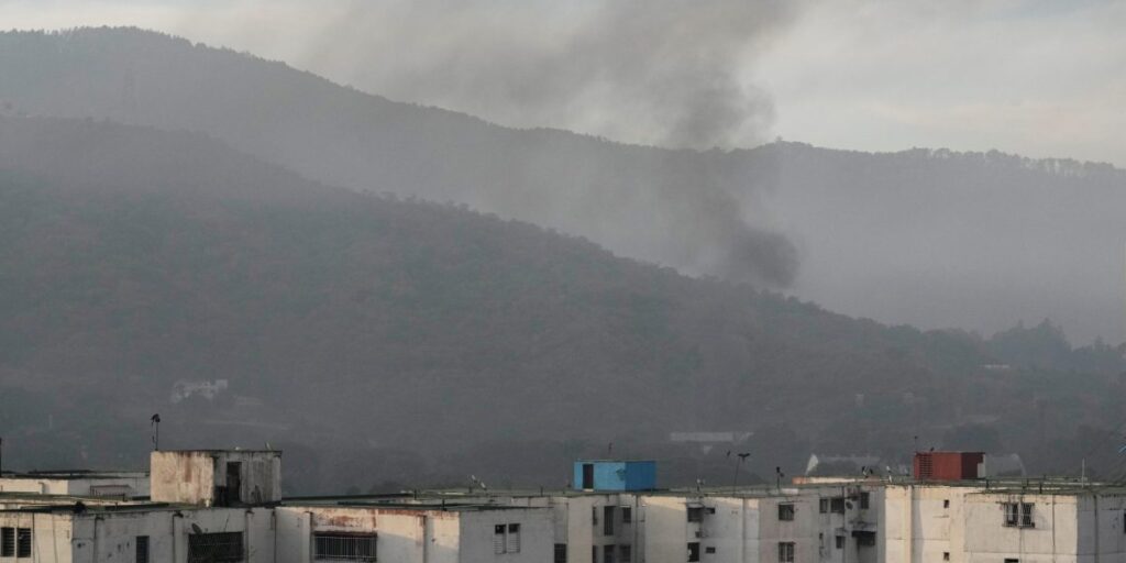 Des compagnies aériennes annulent des centaines de vols dans les Caraïbes orientales après l’attaque américaine contre le Venezuela