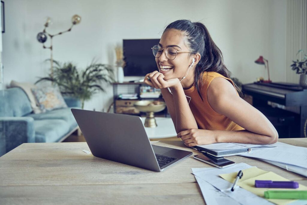 Enhancing Employability in Today’s Economy: Skills and Market Insights