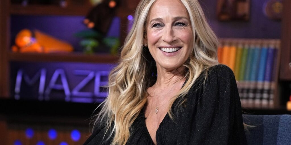 Sarah Jessica Parker dit qu’elle est capable de maintenir un équilibre entre travail et vie personnelle grâce aux personnes qui la soutiennent.