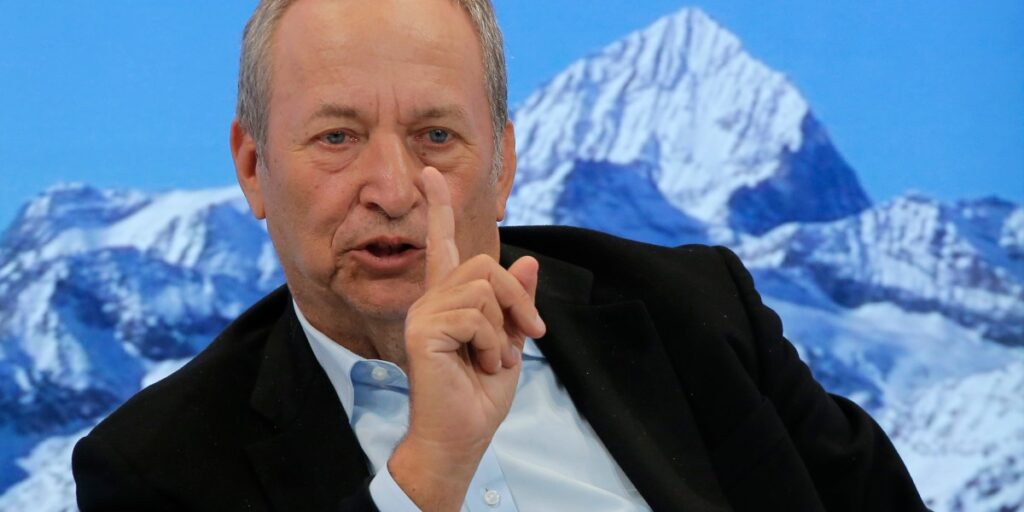 Larry Summers va démissionner de l’Université Harvard suite à la révision de ses relations avec Epstein