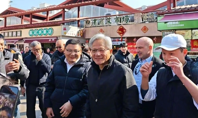 Pourquoi les milliardaires de la technologie sont traités comme des rock stars en Chine