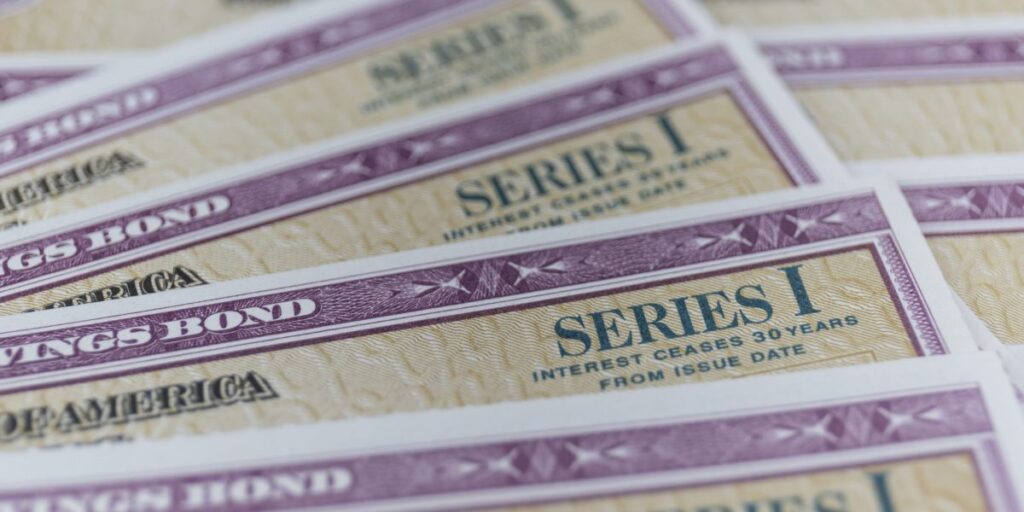 Les bons du Trésor américain sont en concurrence avec une offre record d’obligations d’entreprises, ce qui fait grimper les coûts d’emprunt fédéraux