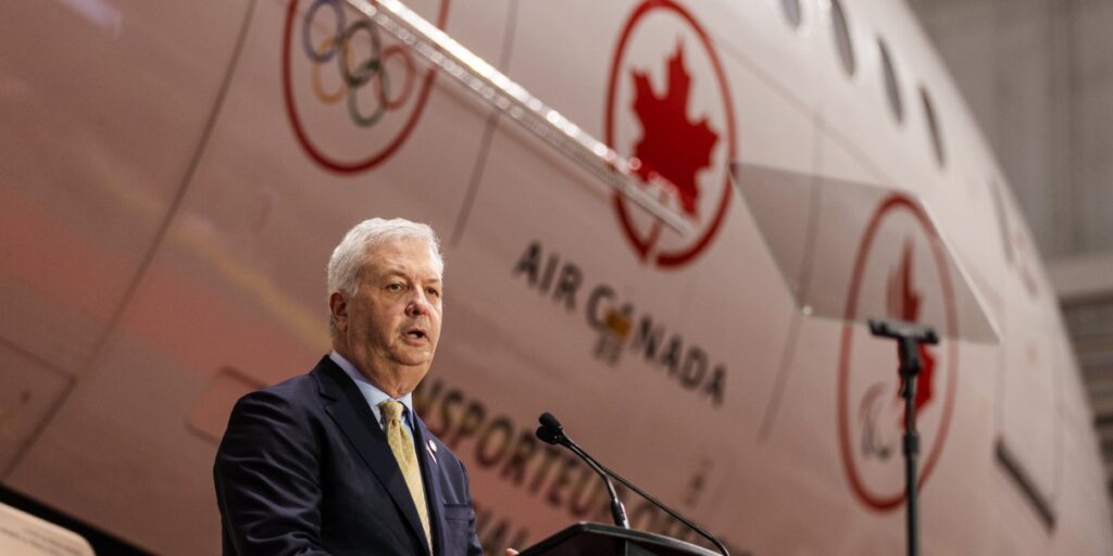 Le PDG déchu d’Air Canada ne parlait pas français et a oublié les bases du leadership en matière de gestion de crise