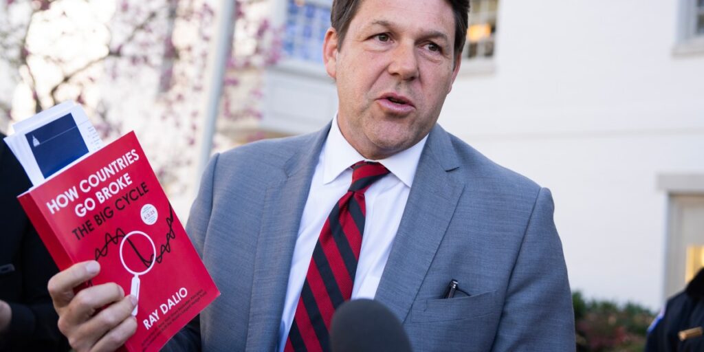 Le président du budget affirme que la dette nationale de 39 000 milliards de dollars « détruit notre héritage »