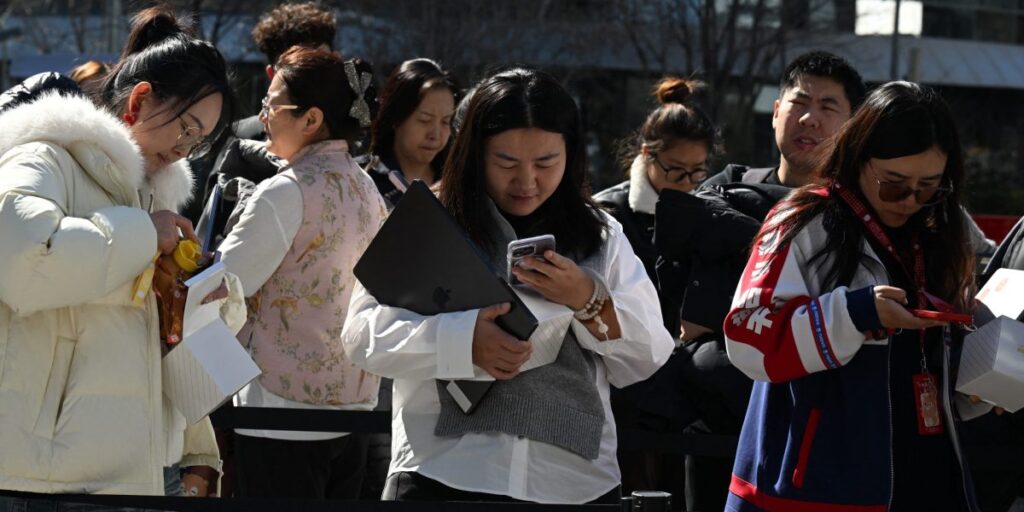 « Cultiver des homards » : comment OpenClaw est la dernière mode pour transformer le secteur chinois de l’IA