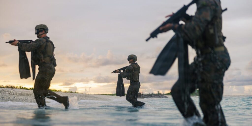 Les contrats à terme sur le Dow Jones chutent de 300 points alors que Wall Street se prépare à l’attaque terrestre américaine contre l’Iran et à l’attaque des Houthis