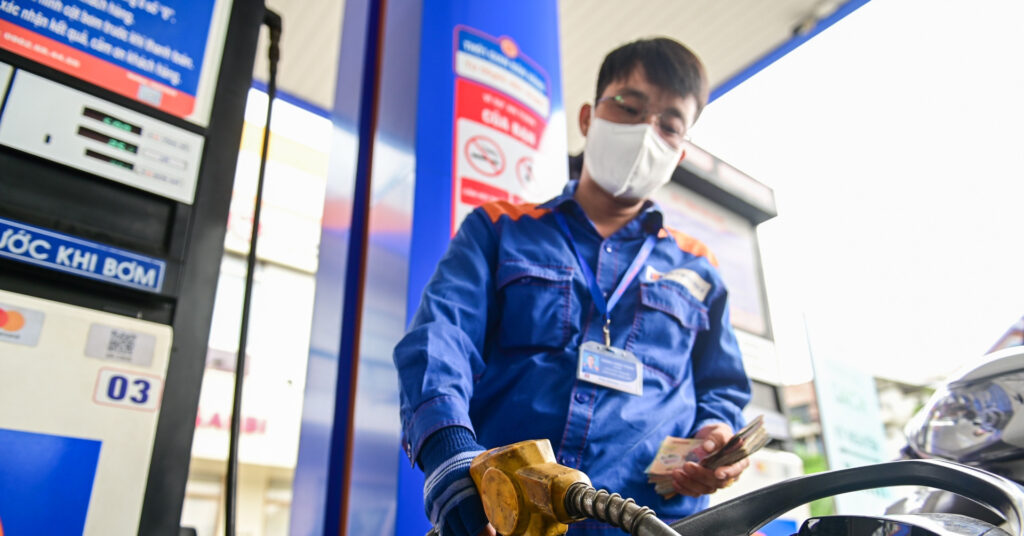 Choc pétrolier et problèmes économiques du Vietnam