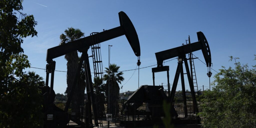 L’économiste de Johns Hopkins affirme que les prix du pétrole ne sont pas la véritable cause de l’inflation