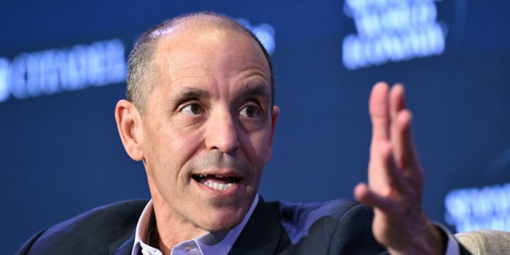 Le directeur politique d’OpenAI déclare que les entreprises d’IA « doivent faire un meilleur travail » en matière d’IA