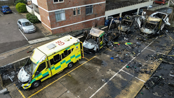 Un groupe obscur revendique des attaques à travers l’Europe