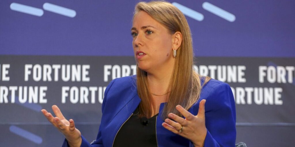 Le président de l’EEOC sait que l’édulcoration des rapports sur la diversité aveuglera l’agence à la discrimination. Elle le fait quand même.