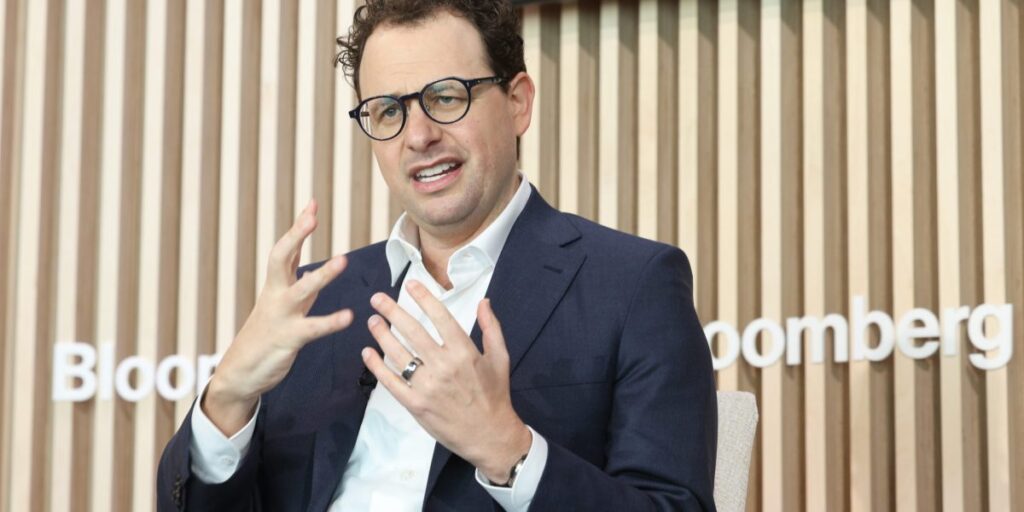 « Une cocotte-minute sur le point d’exploser » : des sociétés secondaires sauvages se disputent les parts de l’humanité