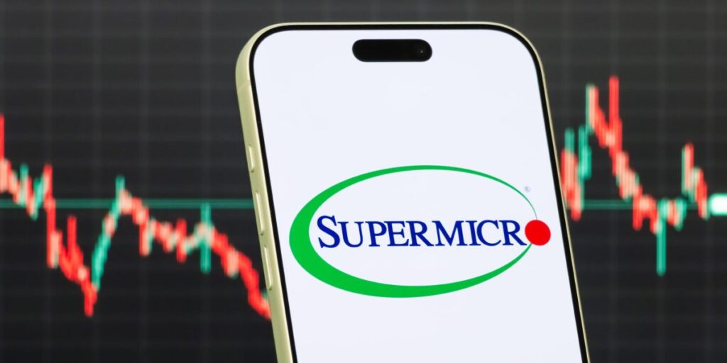 Supermicro, accusé d’avoir introduit clandestinement en Chine des puces Nvidia d’une valeur de 2,5 milliards de dollars, s’est déjà rendu en Iran.