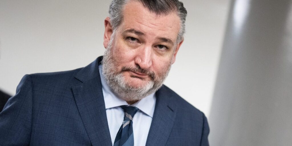 Ted Cruz dit que le compte de Trump est un compte personnel de sécurité sociale et révèle un « petit secret »