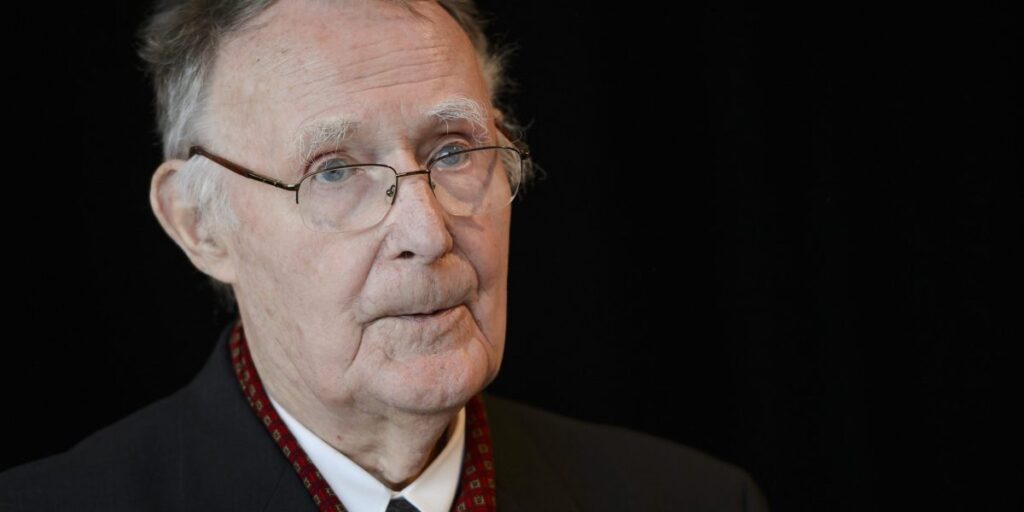 Le fondateur milliardaire d’IKEA était si économe qu’il achetait ses vêtements dans les marchés aux puces