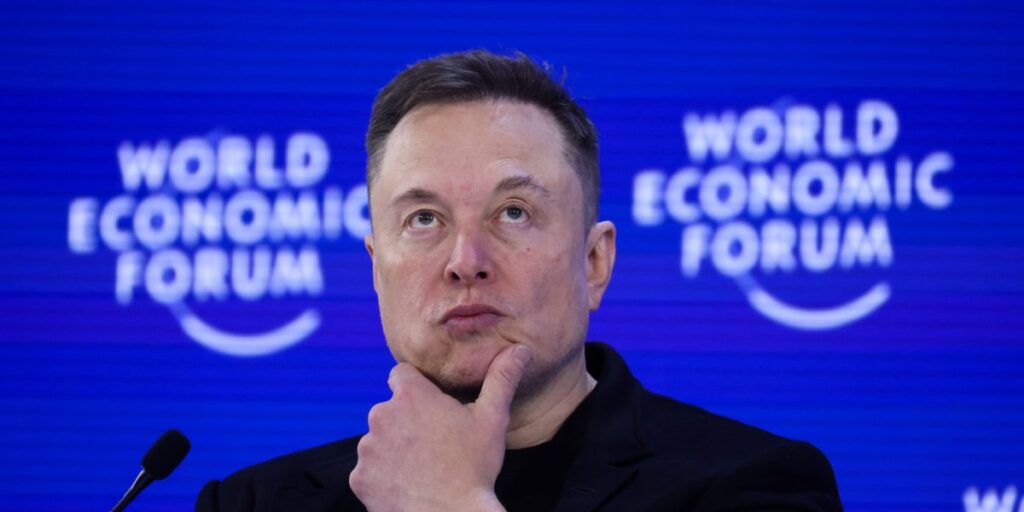 Morningstar affirme que SpaceX est surévalué de plus de moitié et que les investisseurs intelligents devraient attendre la fin du battage médiatique.