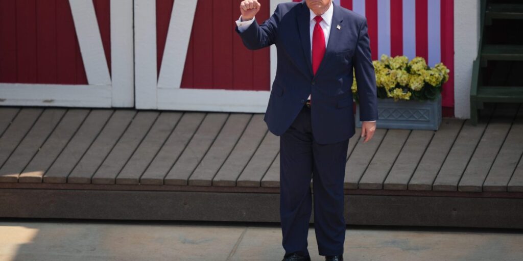 Le président Trump ne comprend pas que le capitalisme est largement discrédité parmi la génération Z et scande haut et fort le mot en C : communisme.