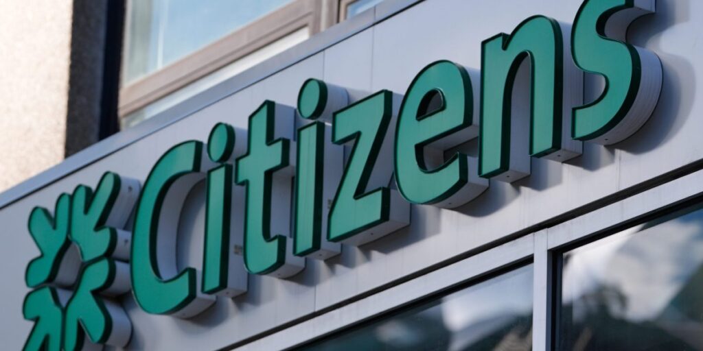 Citizens Bank rompt ses liens avec une société pénitentiaire privée, invoquant des « changements dans l’environnement commercial »