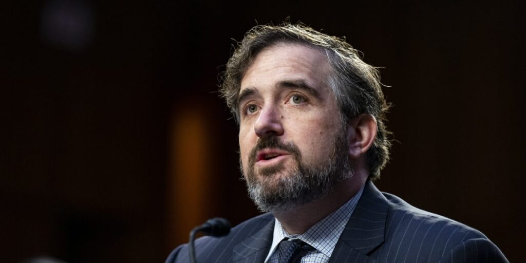 La falaise des brevets des grandes sociétés pharmaceutiques rencontre une nouvelle guerre froide biotechnologique : nous devons expulser la Chine, pas la mettre hors la loi
